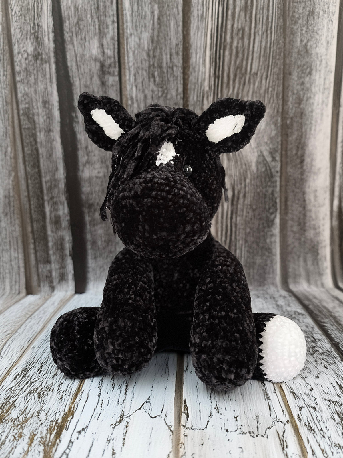 Customizable Crochet Pony - Black
